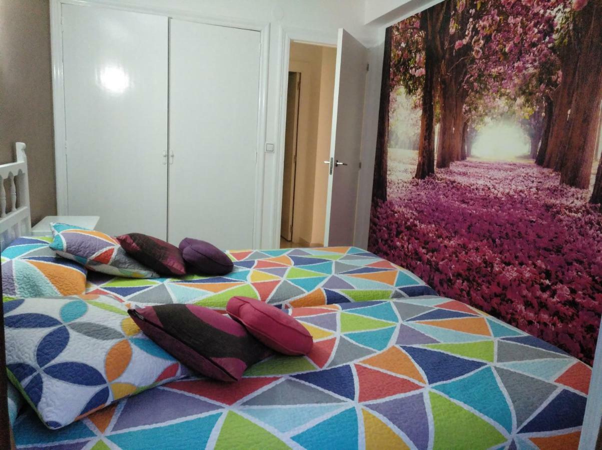 Apartamento Primera Linea De Mar Hospitalet De L'Infant Dış mekan fotoğraf